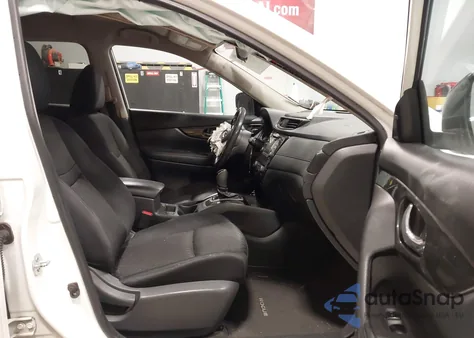 2017 Nissan Rogue Sv z USA, uszkodzony, nr VIN KNMAT2MTXHP556704